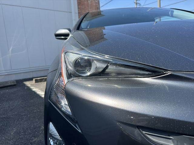 TOYOTA PRIUS 2017 Image 31