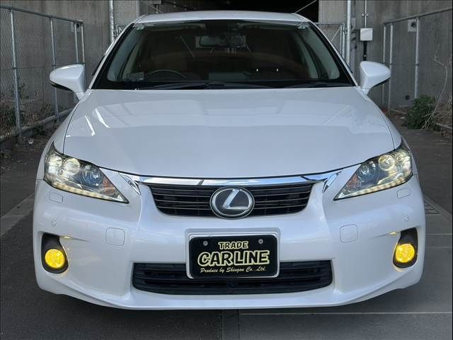 TOYOTA LEXUS CT200H 2011 Image 31