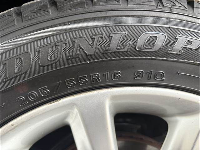 TOYOTA LEXUS CT200H 2011 Image 31