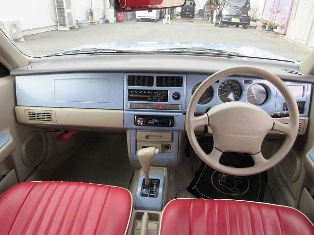 NISSAN RASHEEN 1998 Image 31