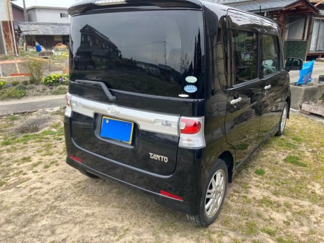 DAIHATSU TANTO CUSTOM 2010 Image 31