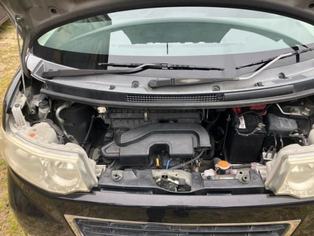 DAIHATSU TANTO CUSTOM 2010 Image 31