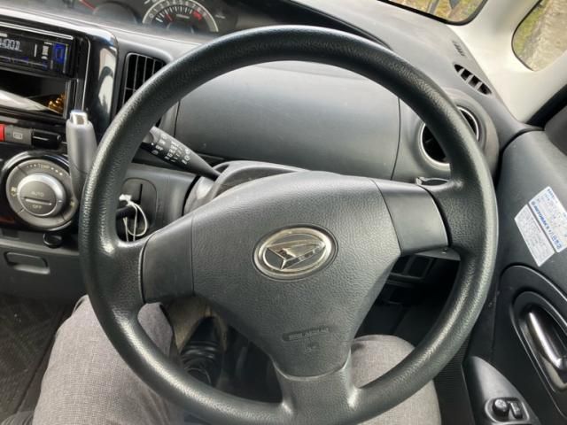 DAIHATSU TANTO CUSTOM 2010 Image 31