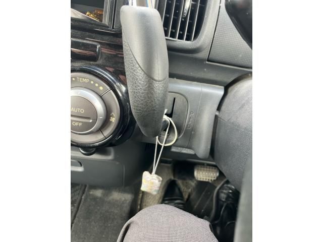 DAIHATSU TANTO CUSTOM 2010 Image 31