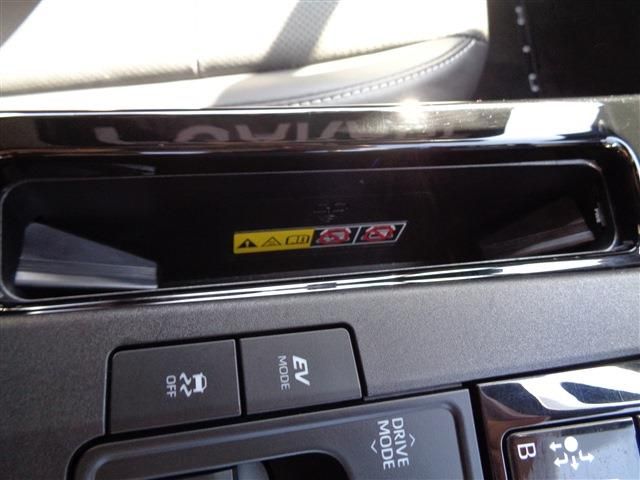 TOYOTA PRIUS 2023 Image 31