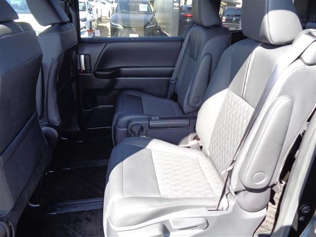 TOYOTA NOAH HYBRID 2025 Image 31