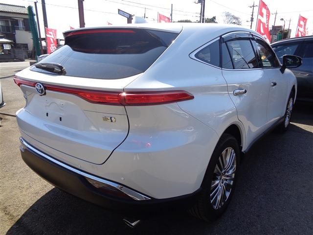 TOYOTA HARRIER HYBRID 2025 Image 31