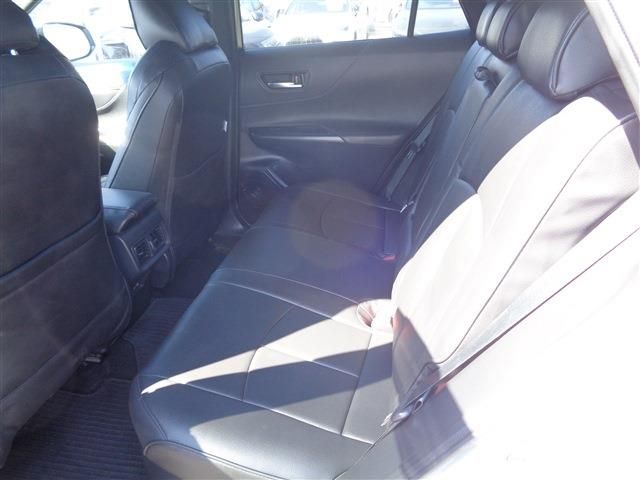 TOYOTA HARRIER HYBRID 2025 Image 31