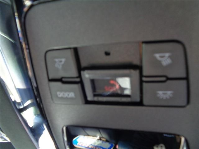 TOYOTA HARRIER HYBRID 2025 Image 31