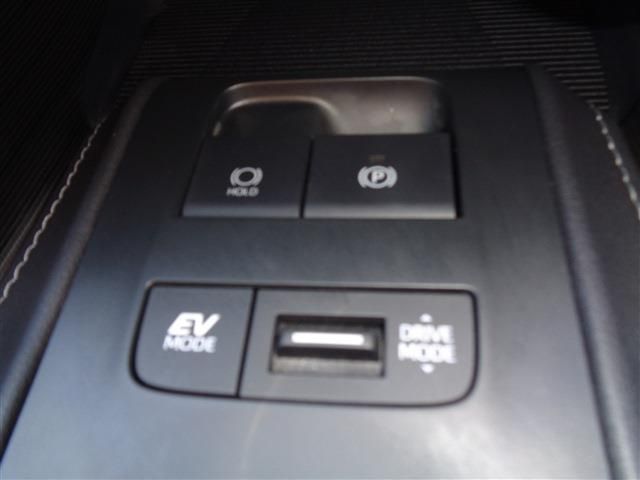 TOYOTA HARRIER HYBRID 2025 Image 31