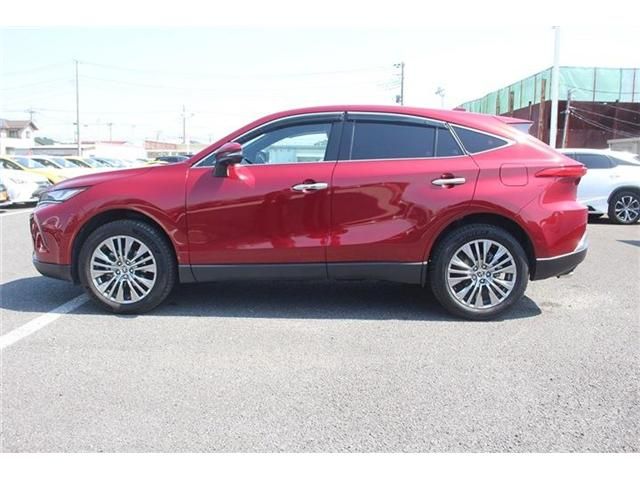 TOYOTA HARRIER HYBRID 2023 Image 31