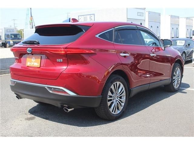 TOYOTA HARRIER HYBRID 2023 Image 31