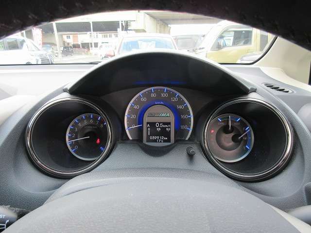 HONDA FIT HYBRID 2013 Image 31
