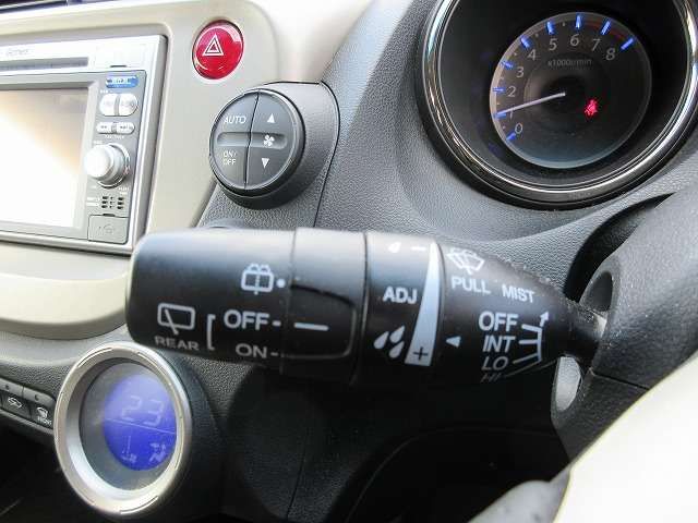 HONDA FIT HYBRID 2013 Image 31
