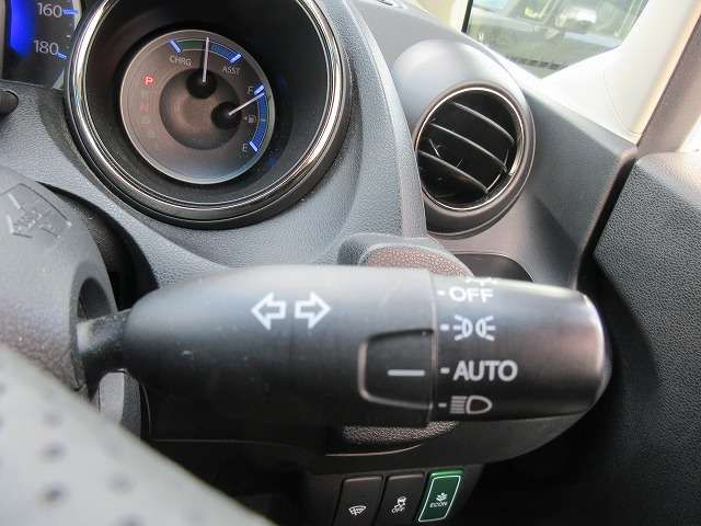 HONDA FIT HYBRID 2013 Image 31
