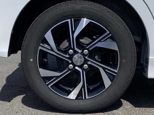 DAIHATSU TANTO CUSTOM 2019 Image 31