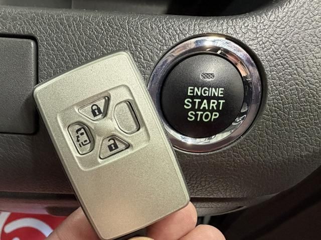 TOYOTA NOAH 2008 Image 31