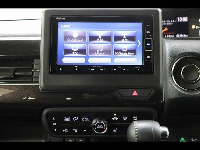 HONDA N BOX CUSTOM 2020 Image 31