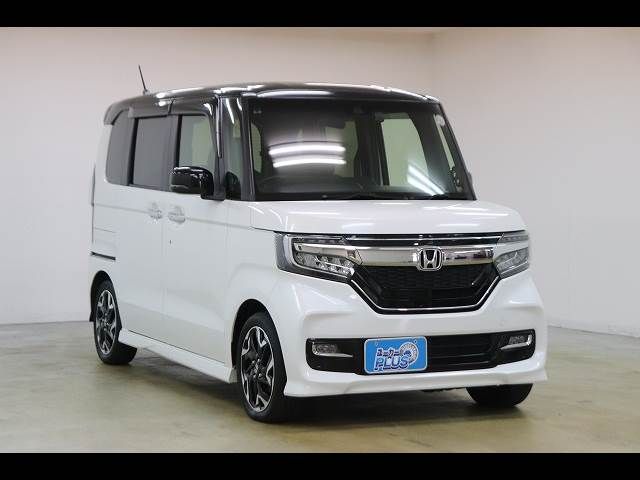 HONDA N BOX CUSTOM 2020 Image 31