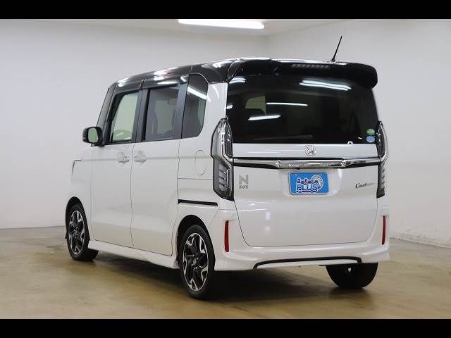 HONDA N BOX CUSTOM 2020 Image 31