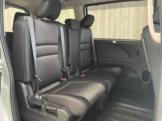 NISSAN SERENA  S-HYBRID 2017 Image 31