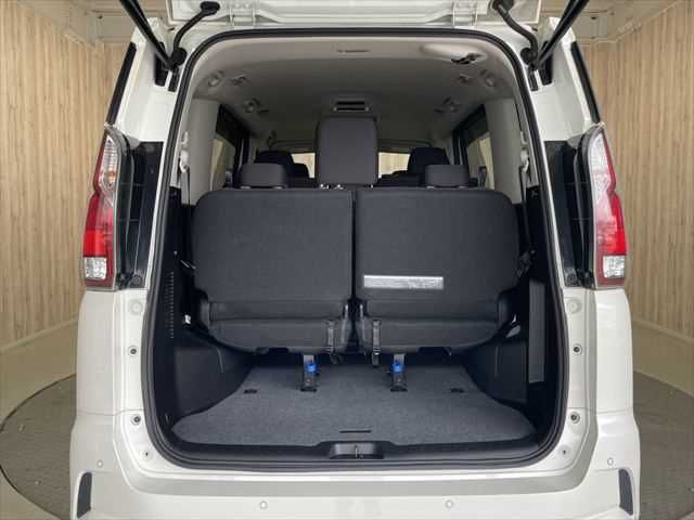 NISSAN SERENA  S-HYBRID 2017 Image 31