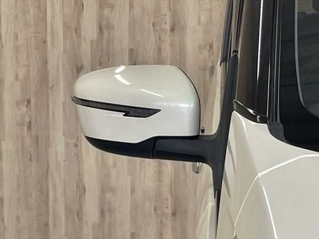 NISSAN SERENA  S-HYBRID 2017 Image 31