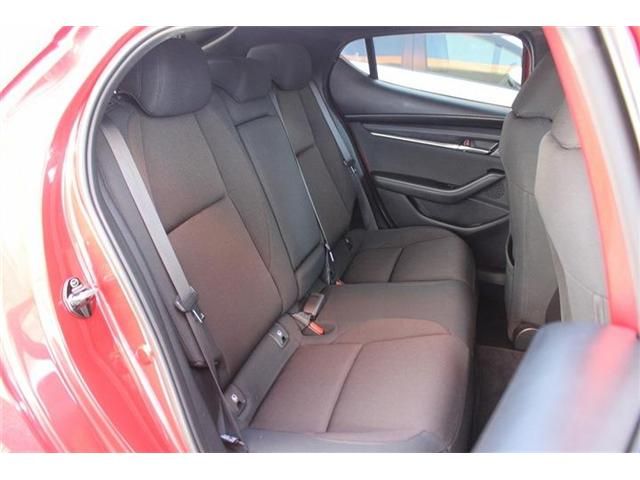 MAZDA 3 FASTBACK 2019 Image 31