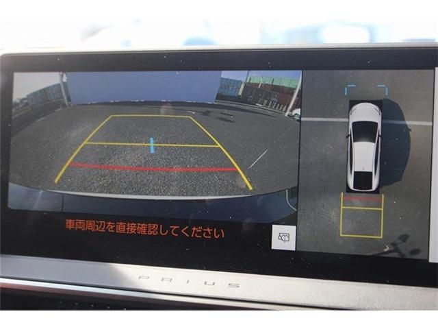 TOYOTA PRIUS PHV 2024 Image 31