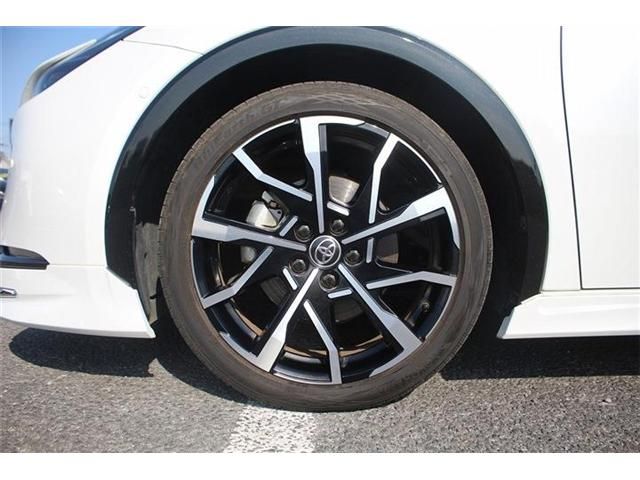 TOYOTA PRIUS PHV 2024 Image 31