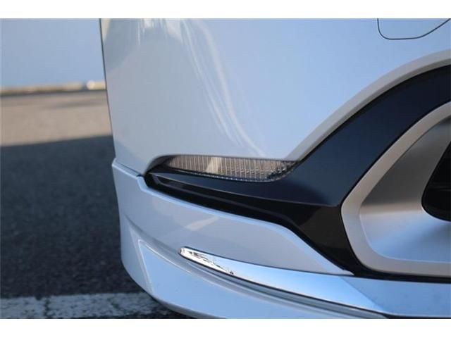 TOYOTA PRIUS PHV 2024 Image 31