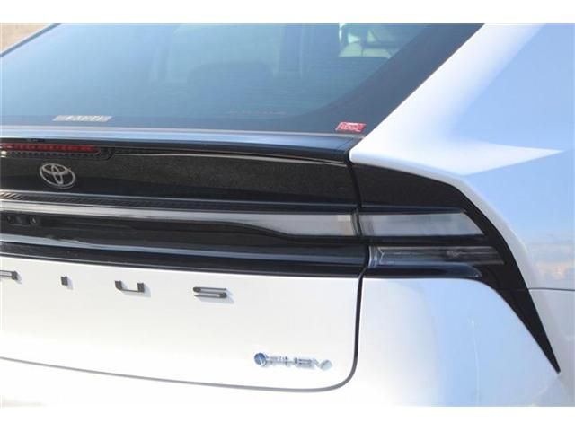 TOYOTA PRIUS PHV 2024 Image 31