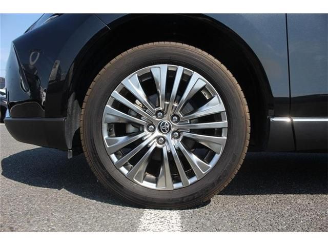 TOYOTA HARRIER HYBRID 2024 Image 31