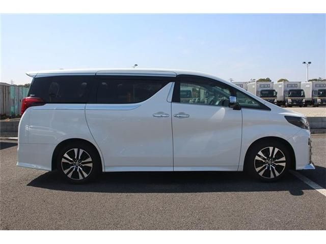 TOYOTA ALPHARD 2020 Image 31