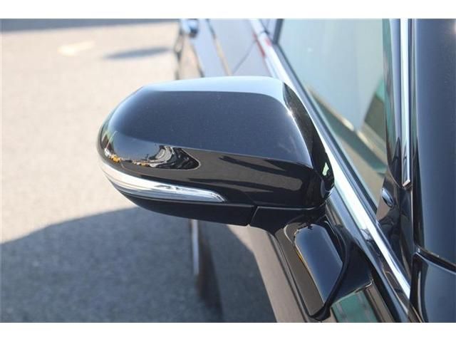 TOYOTA CROWN SEDAN HYBRID 2020 Image 31