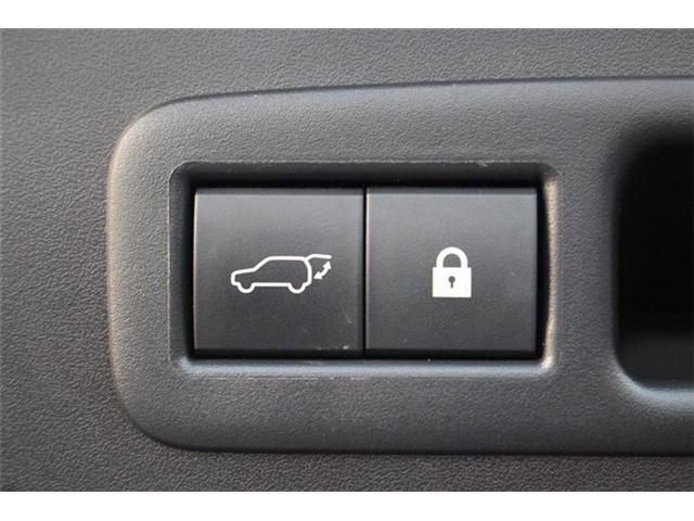 TOYOTA LEXUS UX250H 2019 Image 31