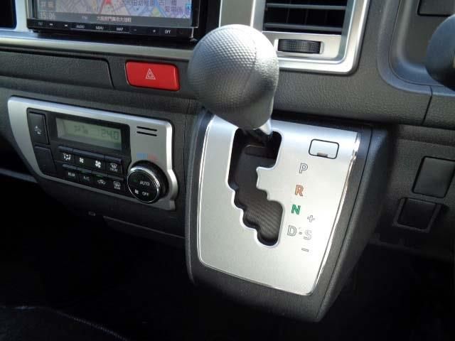 TOYOTA HIACE VAN 2WD 2019 Image 31