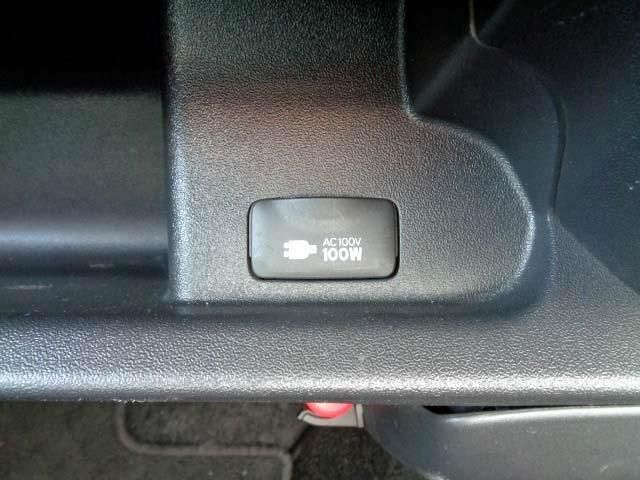 TOYOTA HIACE VAN 2WD 2019 Image 31