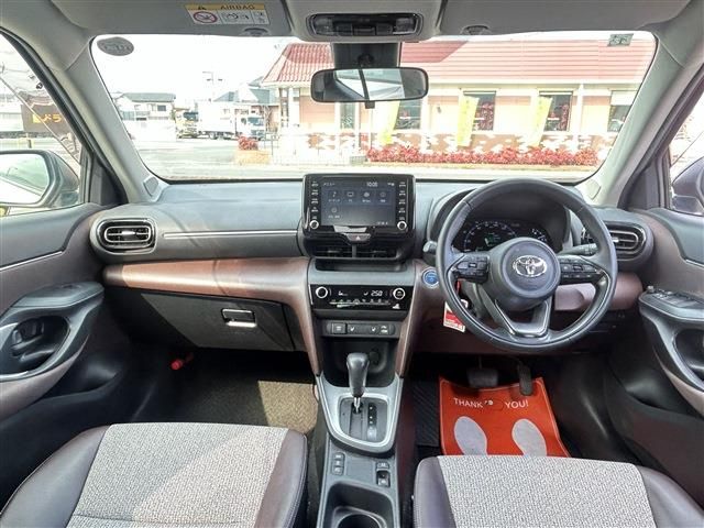 TOYOTA YARIS CROSS HYBRID 2021 Image 31