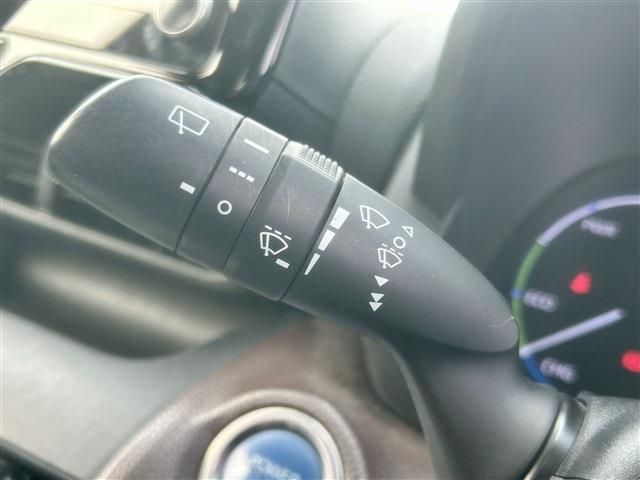 TOYOTA YARIS CROSS HYBRID 2021 Image 31