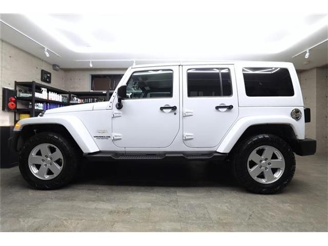 JEEP WRANGLER UNLIMI 2012 Image 31