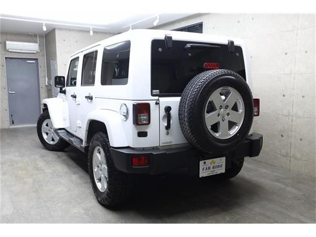 JEEP WRANGLER UNLIMI 2012 Image 31