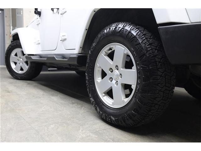 JEEP WRANGLER UNLIMI 2012 Image 31