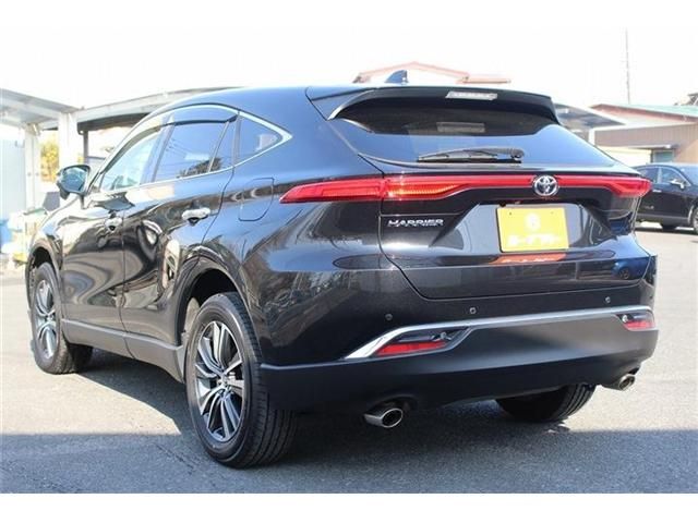 TOYOTA HARRIER 2WD 2023 Image 31