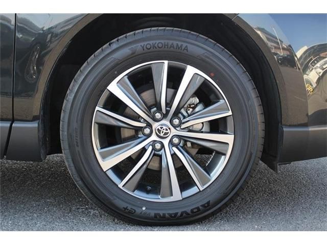 TOYOTA HARRIER 2WD 2023 Image 31