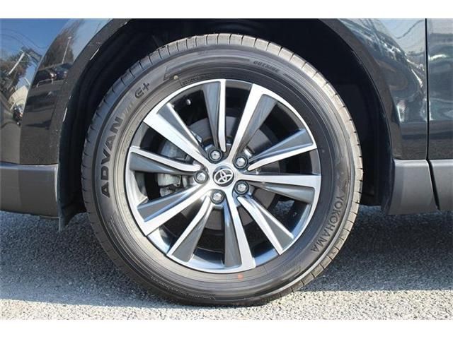 TOYOTA HARRIER 2WD 2023 Image 31