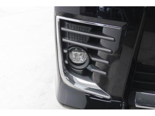 TOYOTA VOXY 2017 Image 31