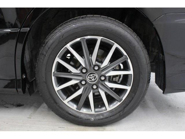 TOYOTA VOXY 2017 Image 31