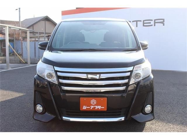 TOYOTA NOAH 2014 Image 31