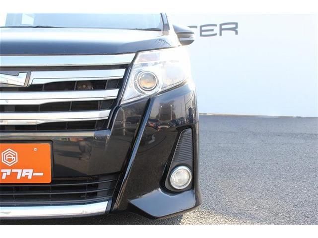 TOYOTA NOAH 2014 Image 31